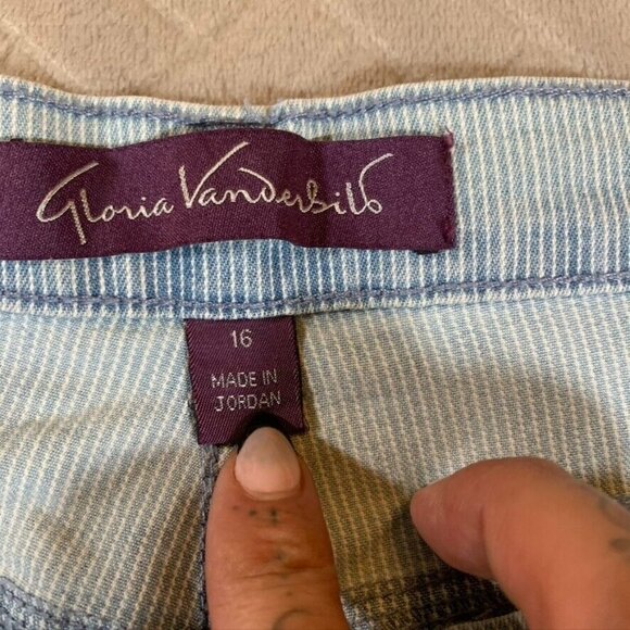 Gloria Vanderbilt Women 16 Denim Jeans Blue Striped Amanda Straight Crop Coastal - Picture 4 of 12